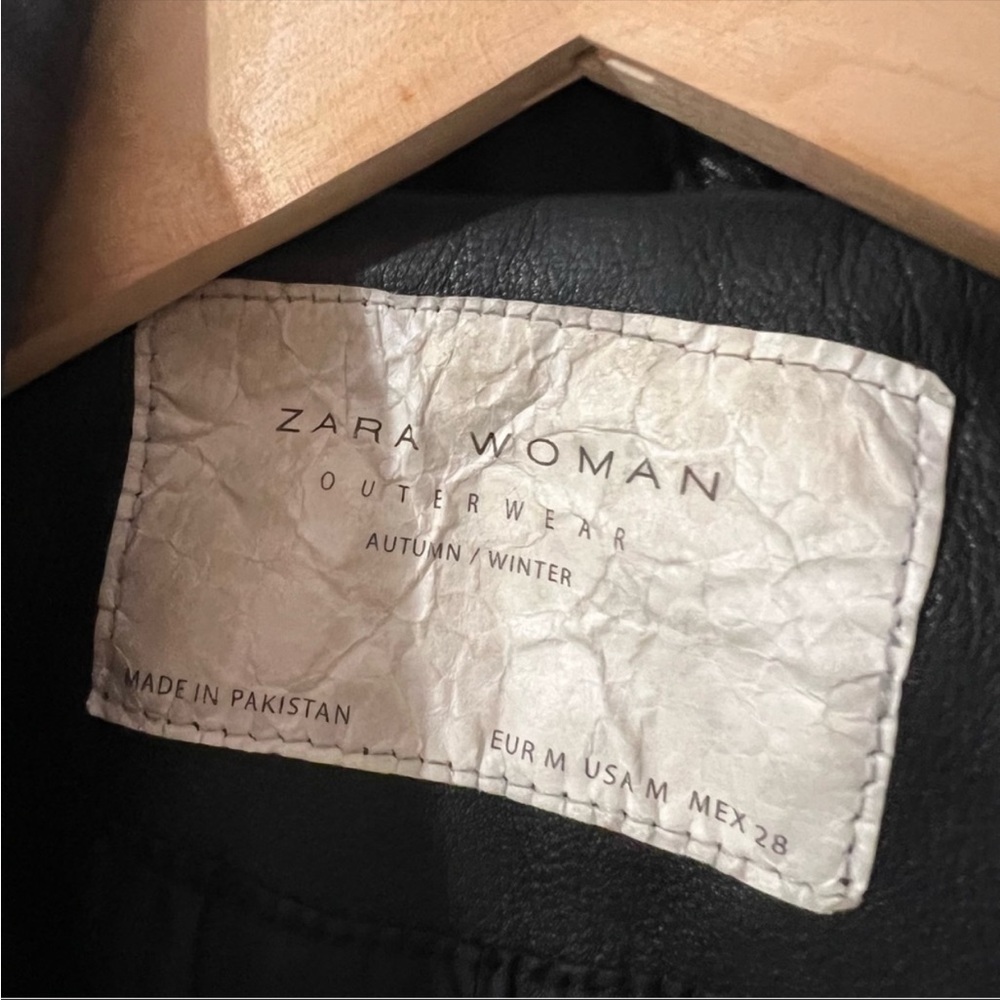 Zara leather fitted moto jacket - Picture 5 of 5